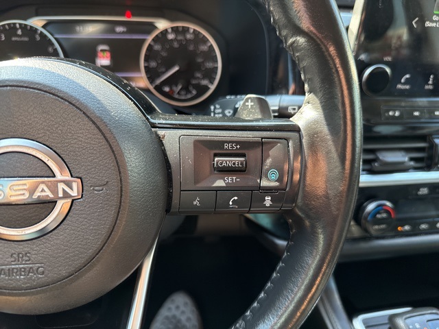 2022 Nissan Pathfinder SL photo 25