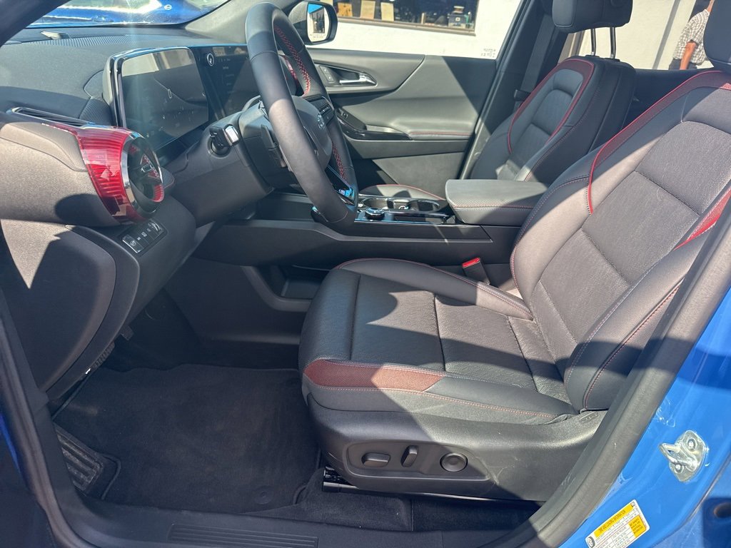 2025 Chevrolet Equinox RS photo 17