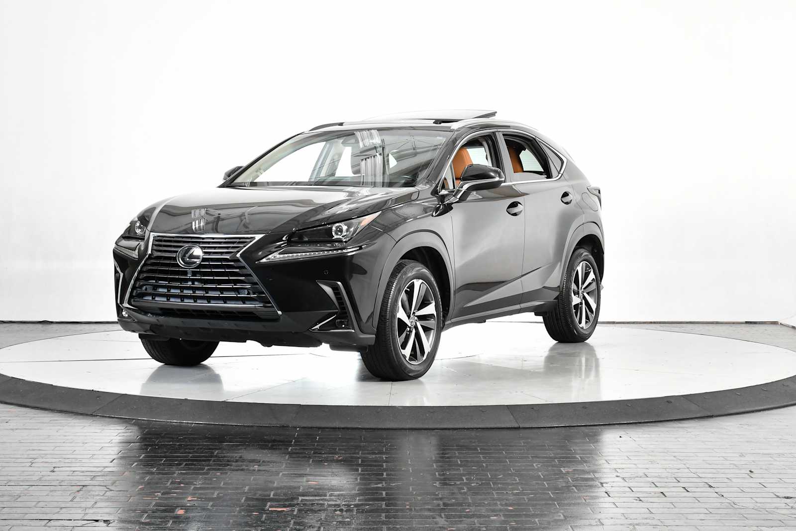 2019 Lexus NX 300's photo