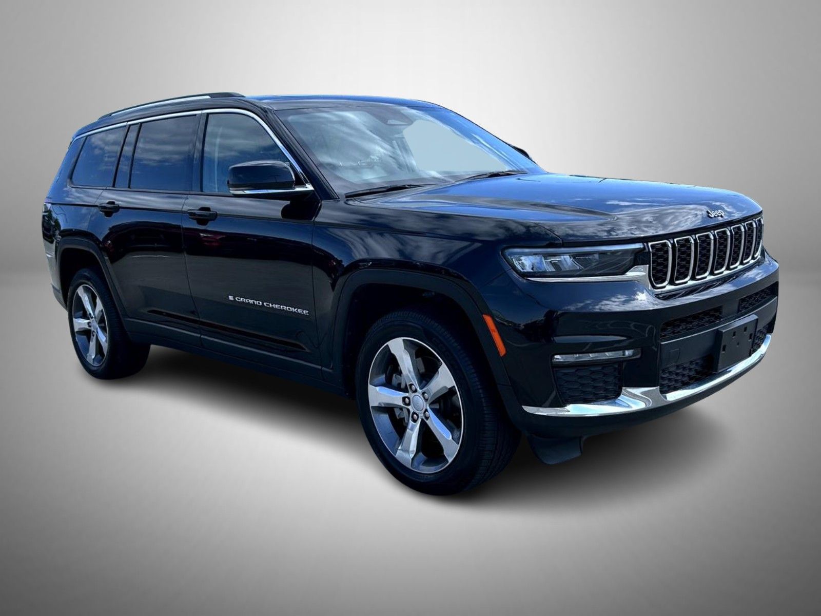 2021 Jeep Grand Cherokee Limited photo 3