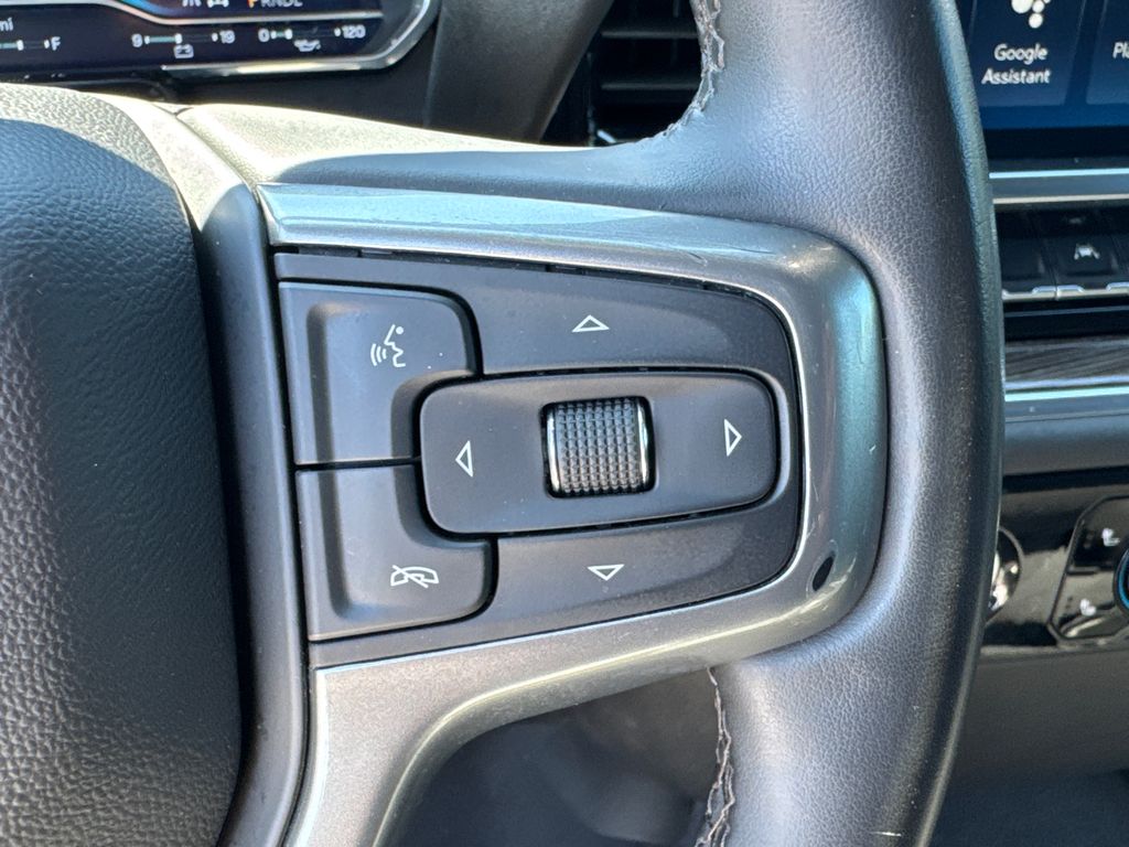 2024 Chevrolet Silverado 1500 LT photo 25