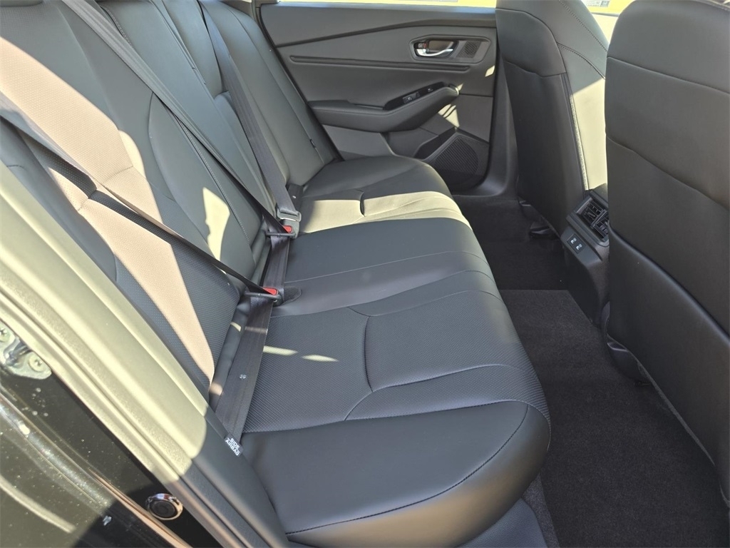 2025 Honda Accord Touring photo 14
