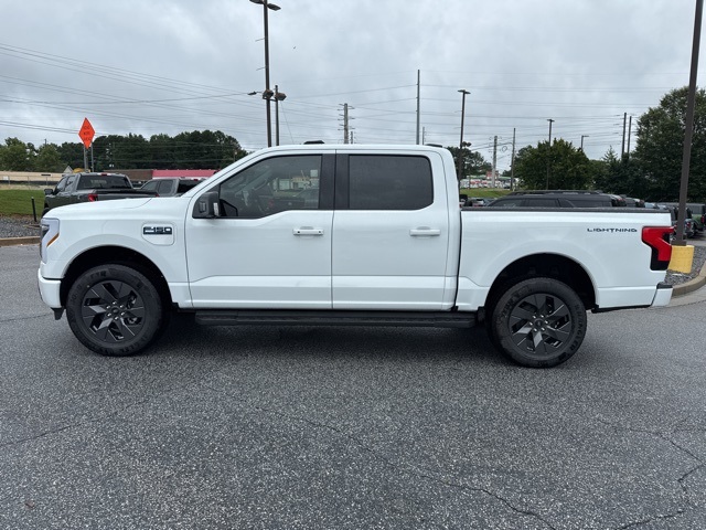 2025 Ford F-150 Lightning photo 7
