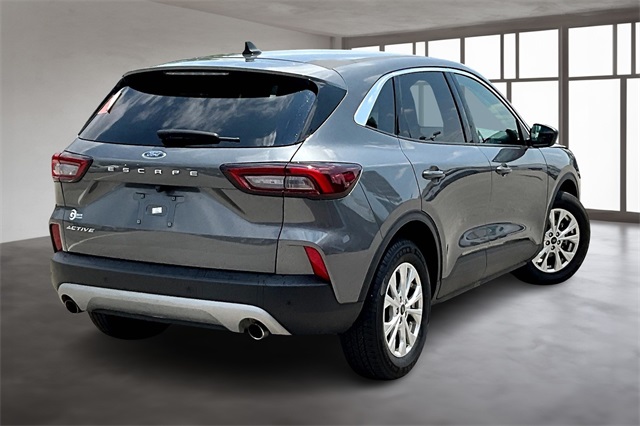 2023 Ford Escape Active photo 3