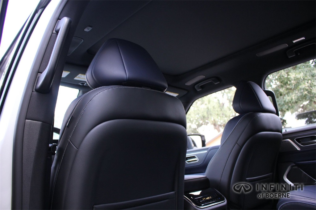 2026 Infiniti QX80 Sensory photo 15