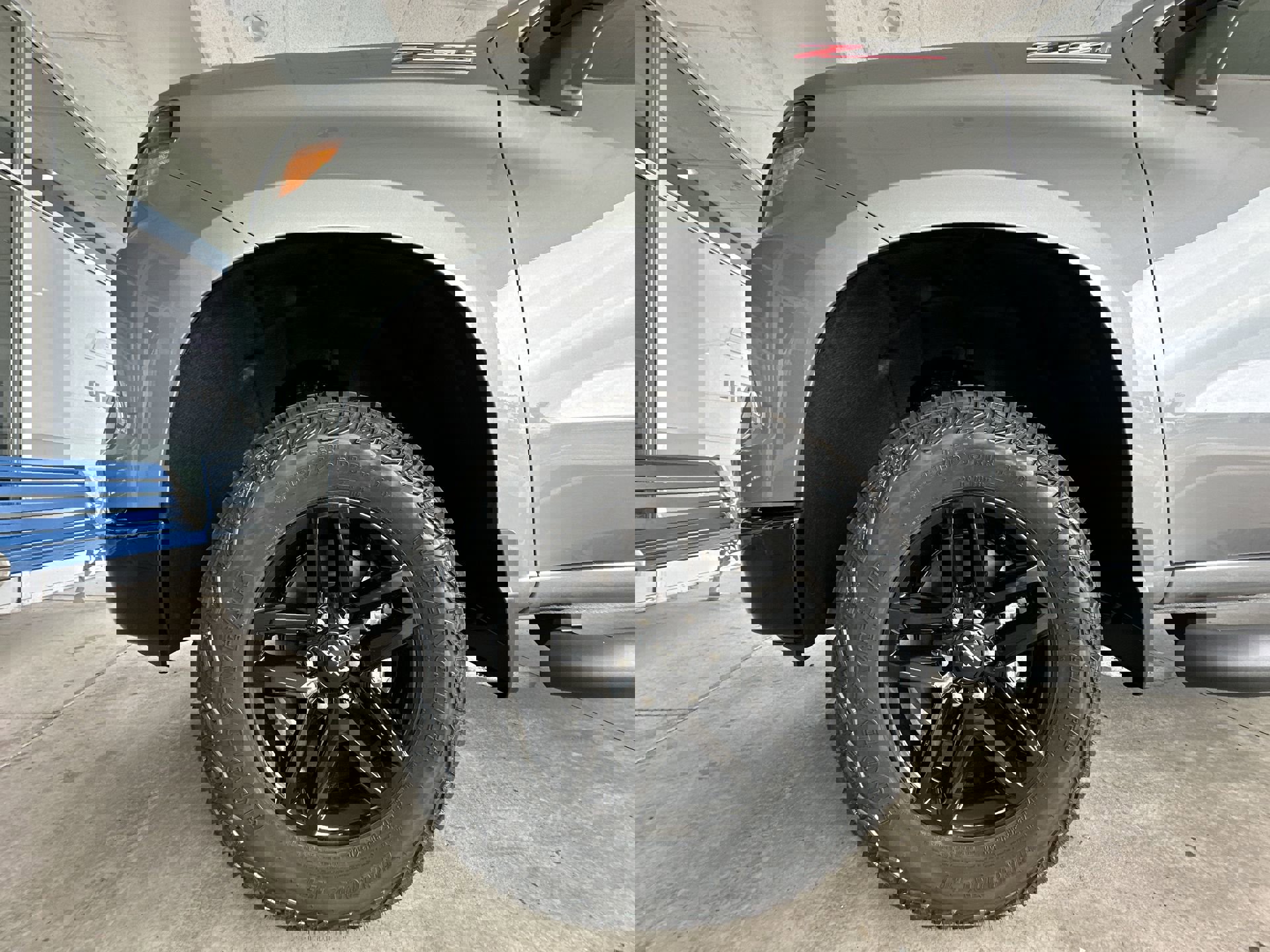 2025 Chevrolet Silverado 1500 Custom Trail Boss photo 28