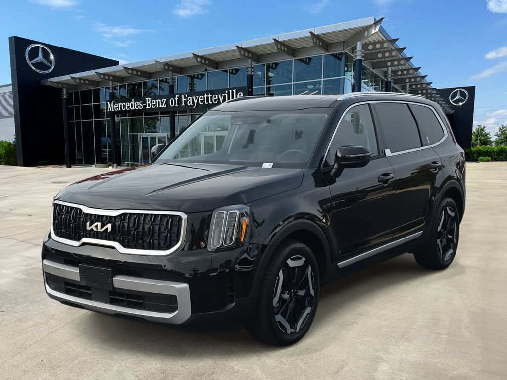 2024 Kia Telluride EX's photo