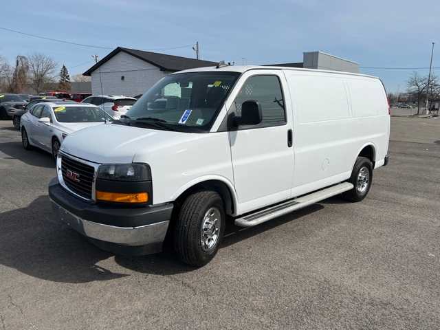 2023 Gmc Savana 2500 Cargo photo 3