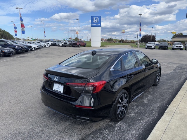 2024 Honda Civic EX photo 3