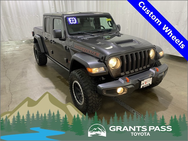 2023 Jeep Gladiator Mojave's photo