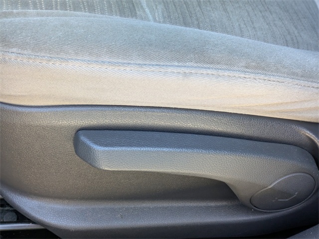 2015 Hyundai Accent GLS photo 17