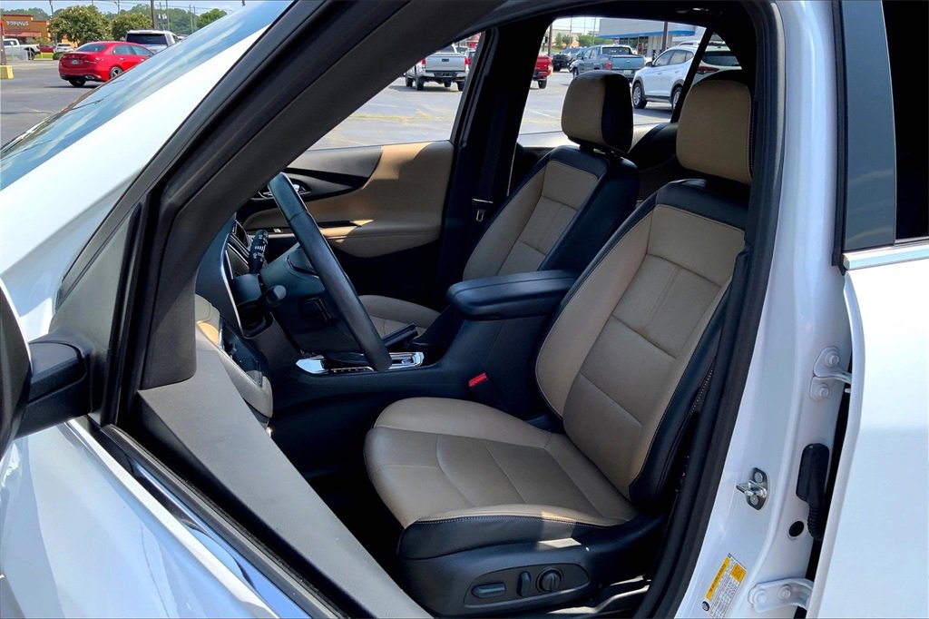 2022 Chevrolet Equinox Premier photo 24