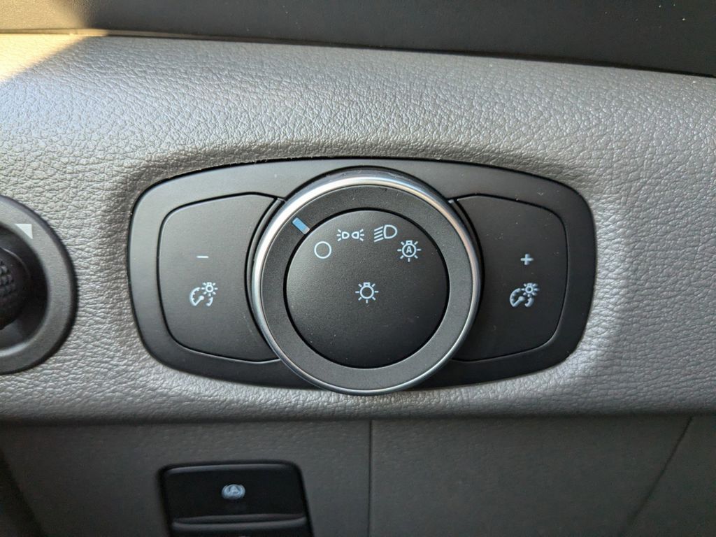 2025 Ford Transit photo 24