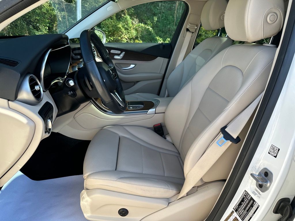 2022 Mercedes Benz GLC 300 4MATIC photo 8