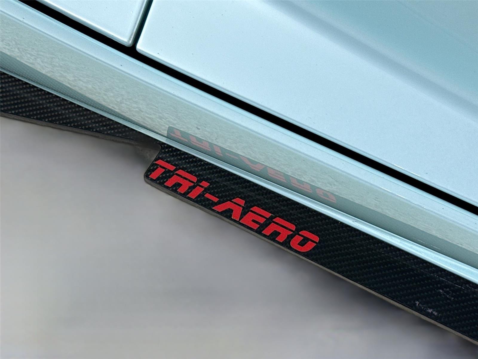 2015 Lamborghini Aventador LP 700-4 Roadster photo 28