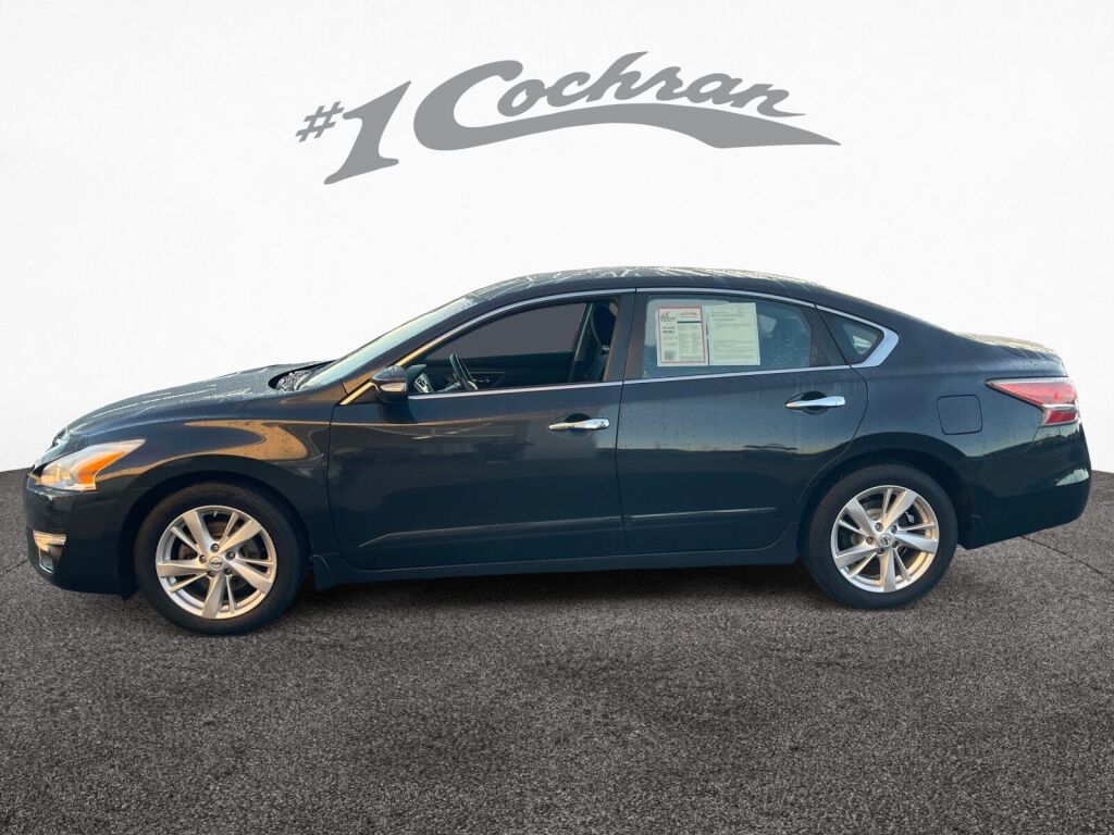 2015 Nissan Altima 2.5 SV photo 4