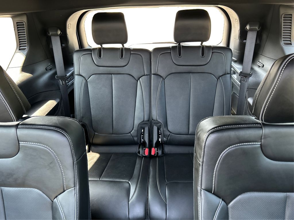 2023 Jeep Grand Cherokee Overland photo 43