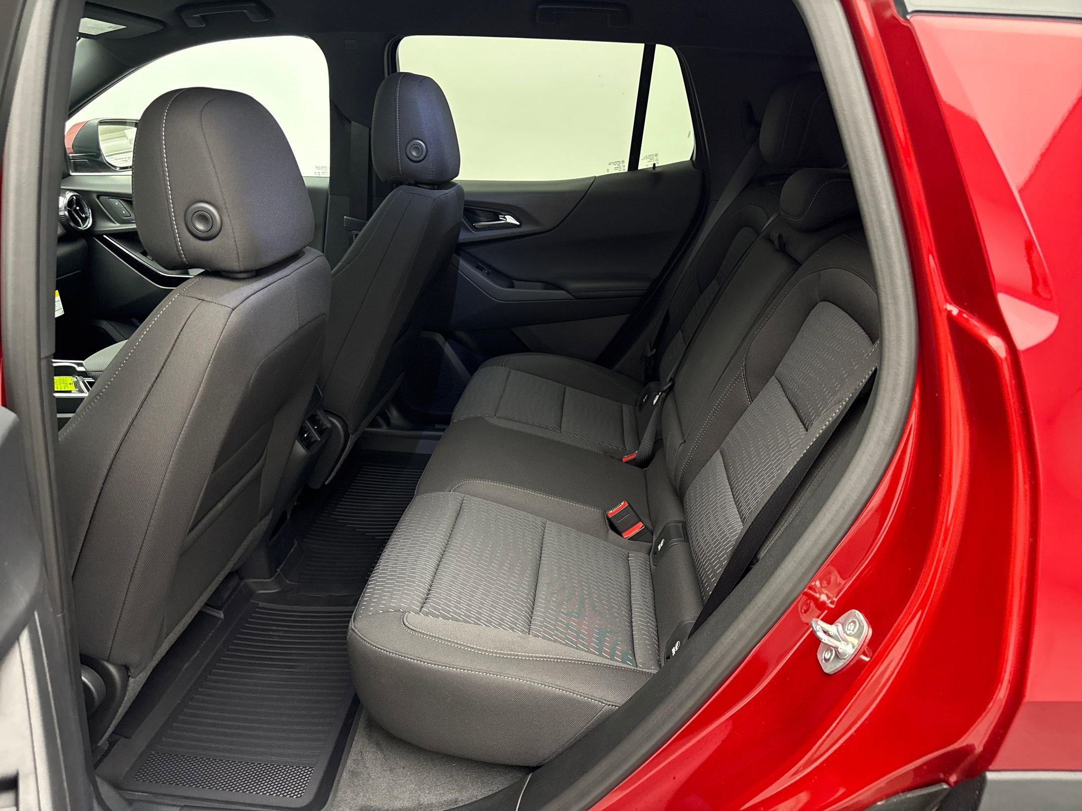 2026 Chevrolet Equinox LT photo 14