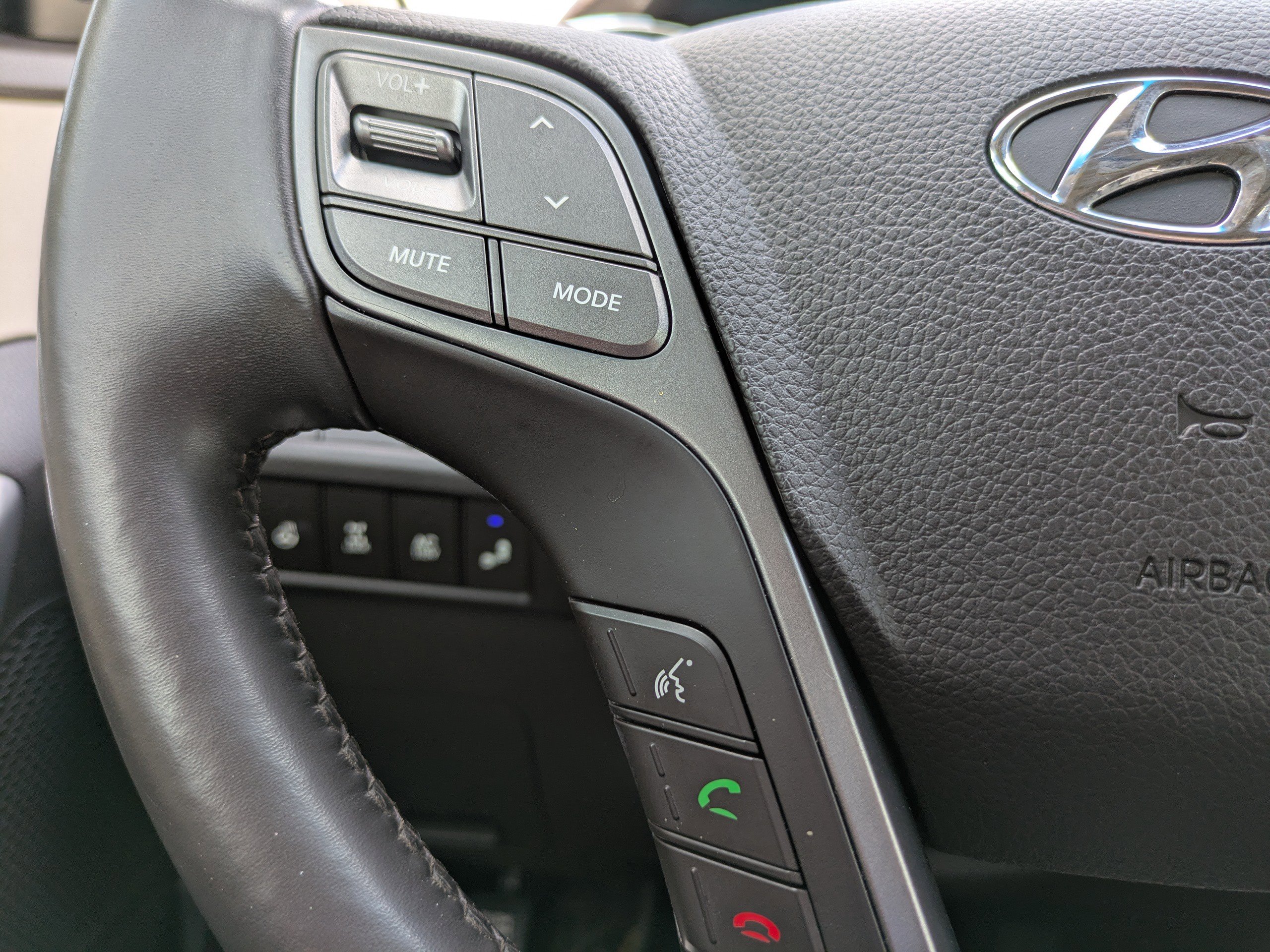 2015 Hyundai Santa Fe Limited photo 20