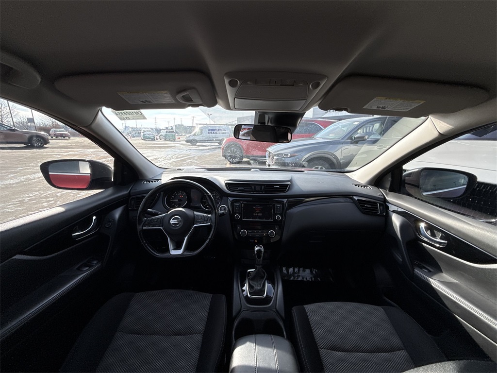 2021 NISSAN ROGUE SPORT - Image 19