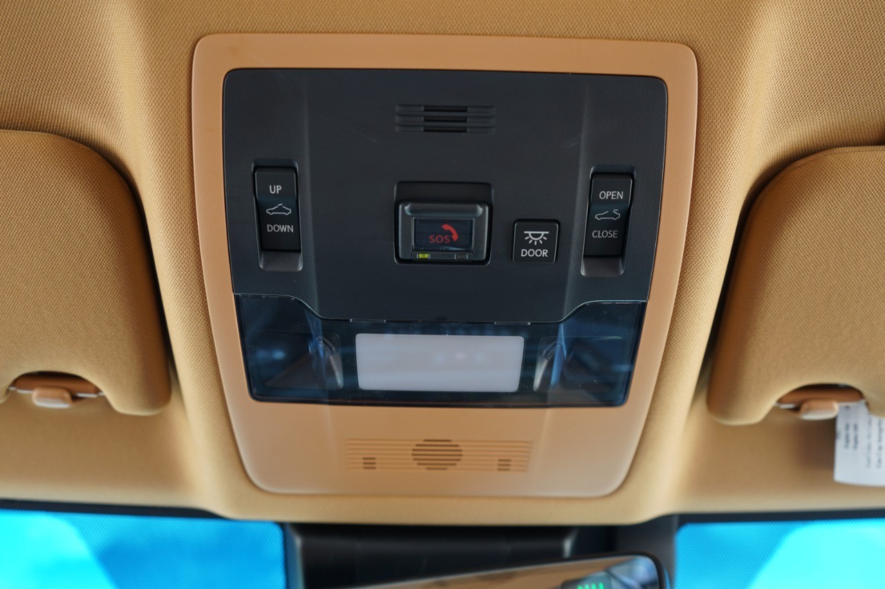2025 Lexus ES 350 photo 24