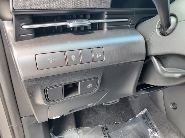 2026 Hyundai Kona SEL photo 15