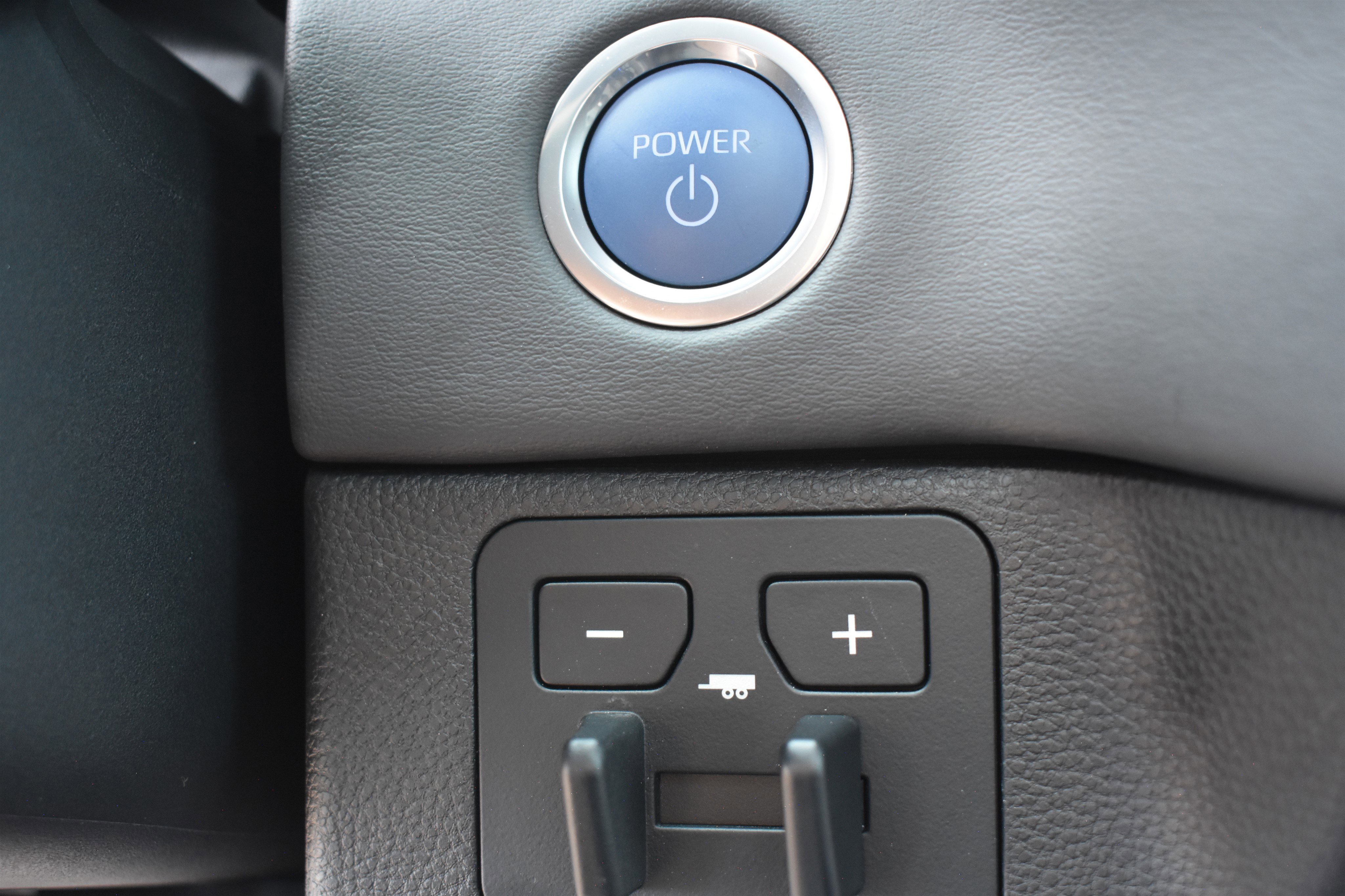 2024 Toyota Tundra Platinum photo 19
