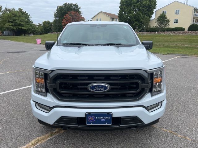 2022 Ford F-150 XLT photo 2