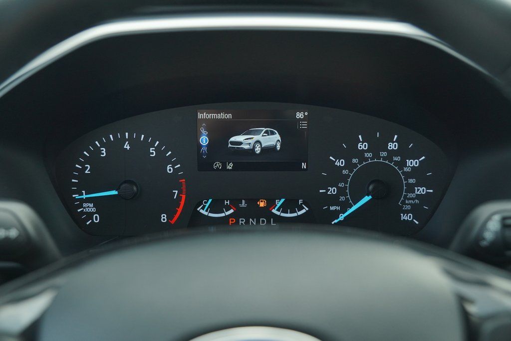 2022 Ford Escape SEL photo 13