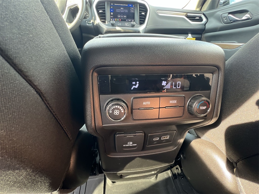2023 Gmc Acadia SL photo 27