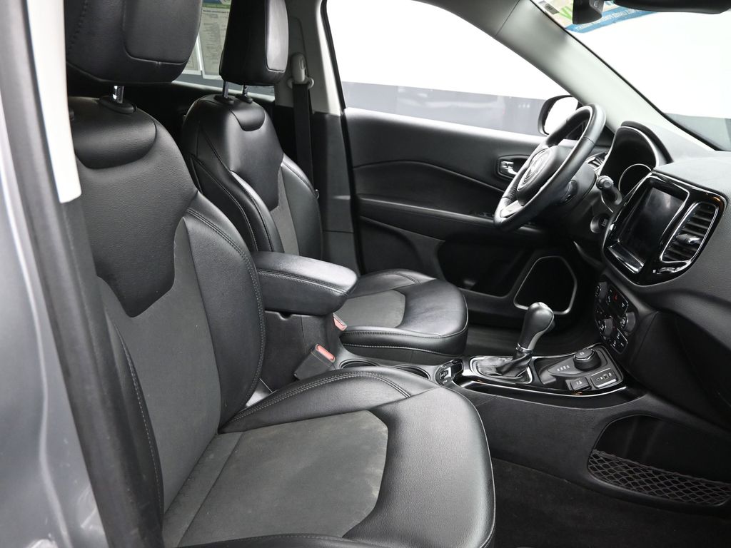 2019 Jeep Compass Altitude photo 8