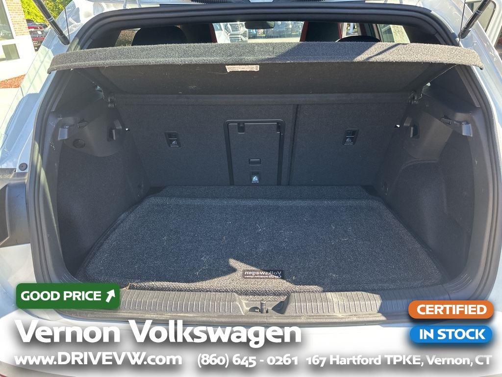 2024 Volkswagen Golf GTI 380 S photo 21