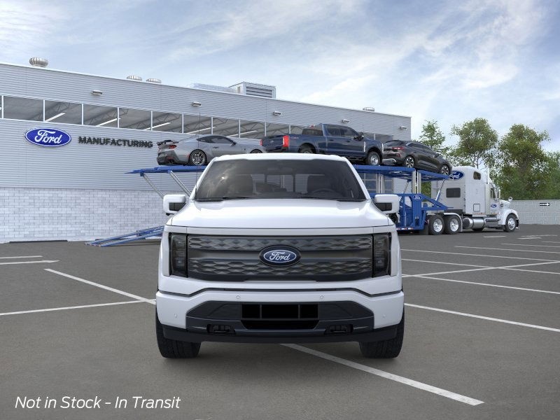 2025 Ford F-150 Lightning Lariat photo 7