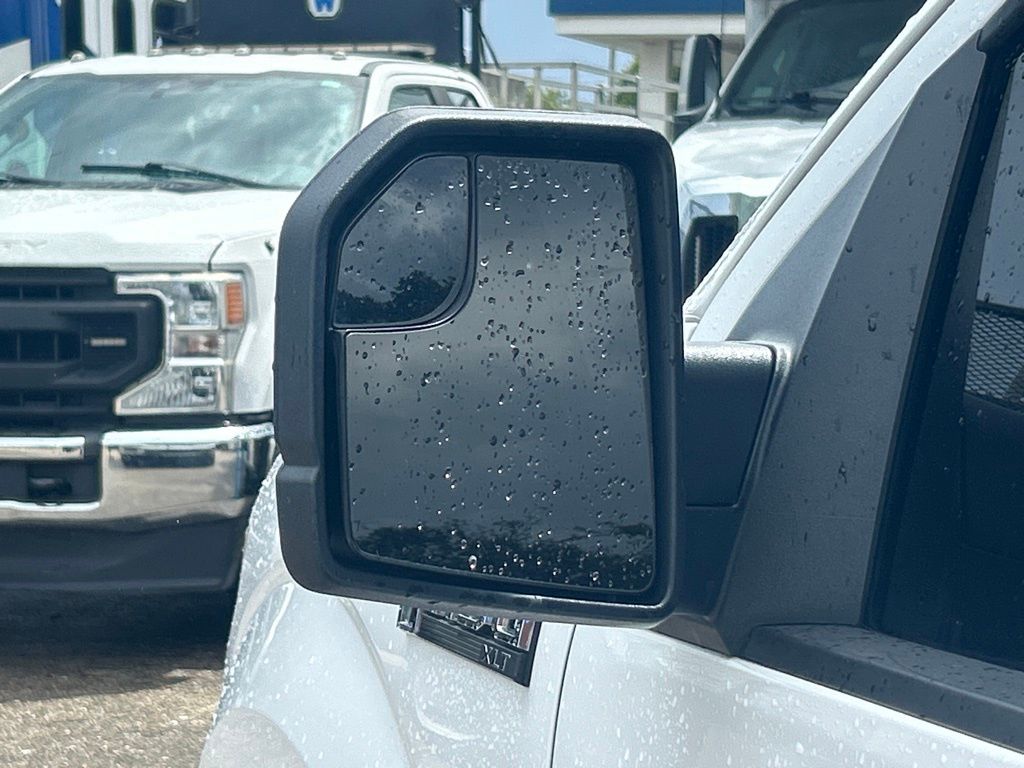 2020 Ford F-150 XLT photo 16