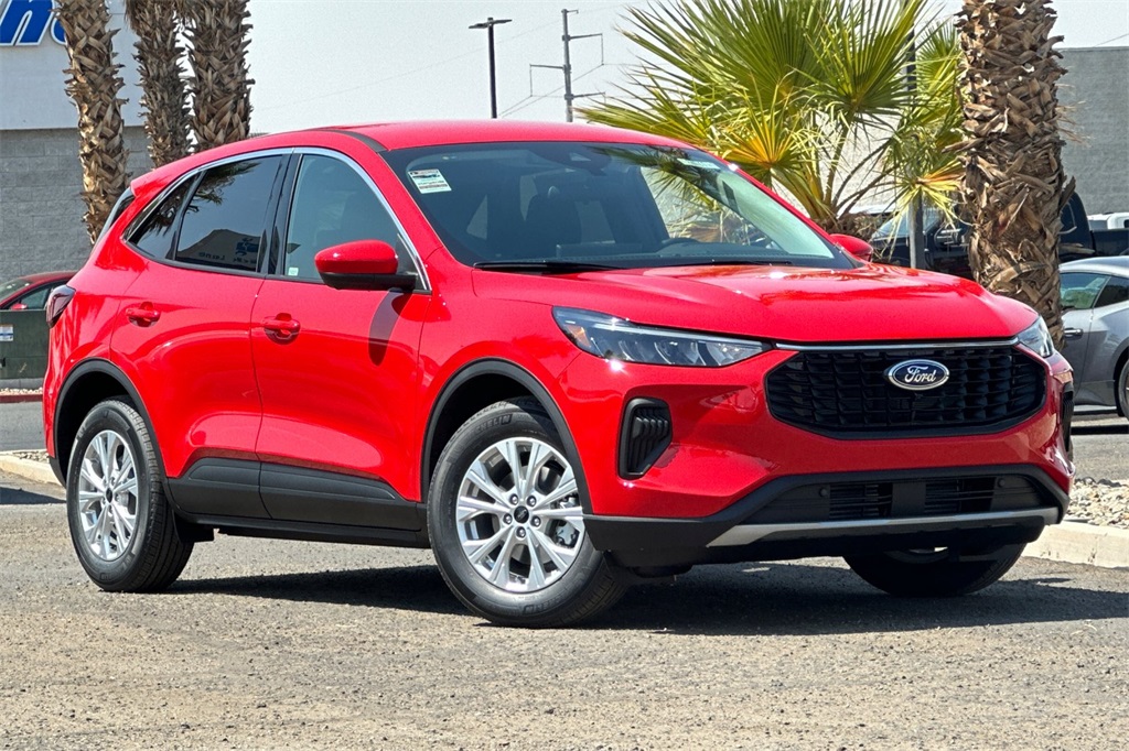 2024 Ford Escape Active photo 2