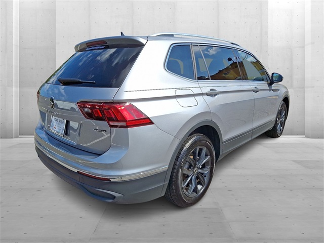 2024 Volkswagen Tiguan SE Wolfsburg Edition photo 4
