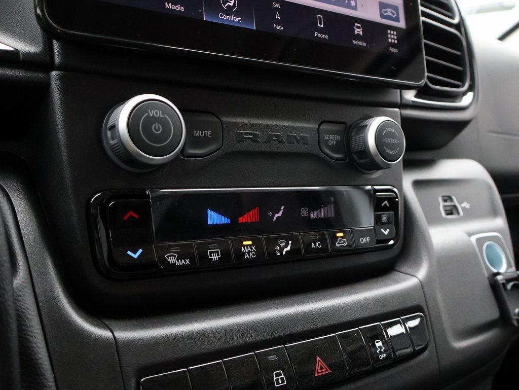 2026 Ram 2500 photo 30