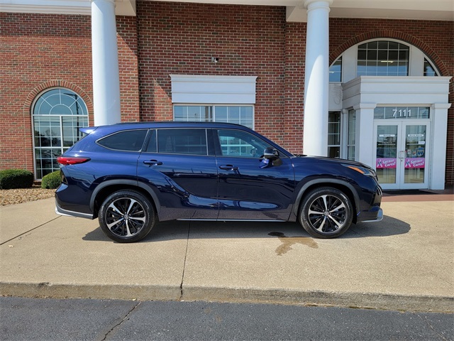 2021 Toyota Highlander XSE photo 4