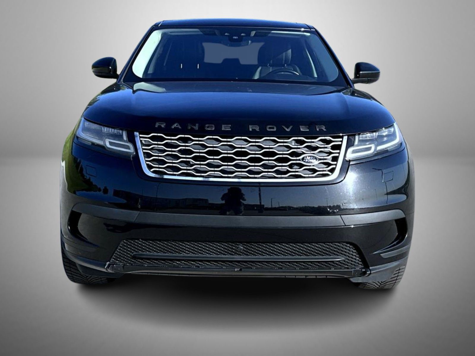 2018 Land Rover Range Rover Velar S photo 2