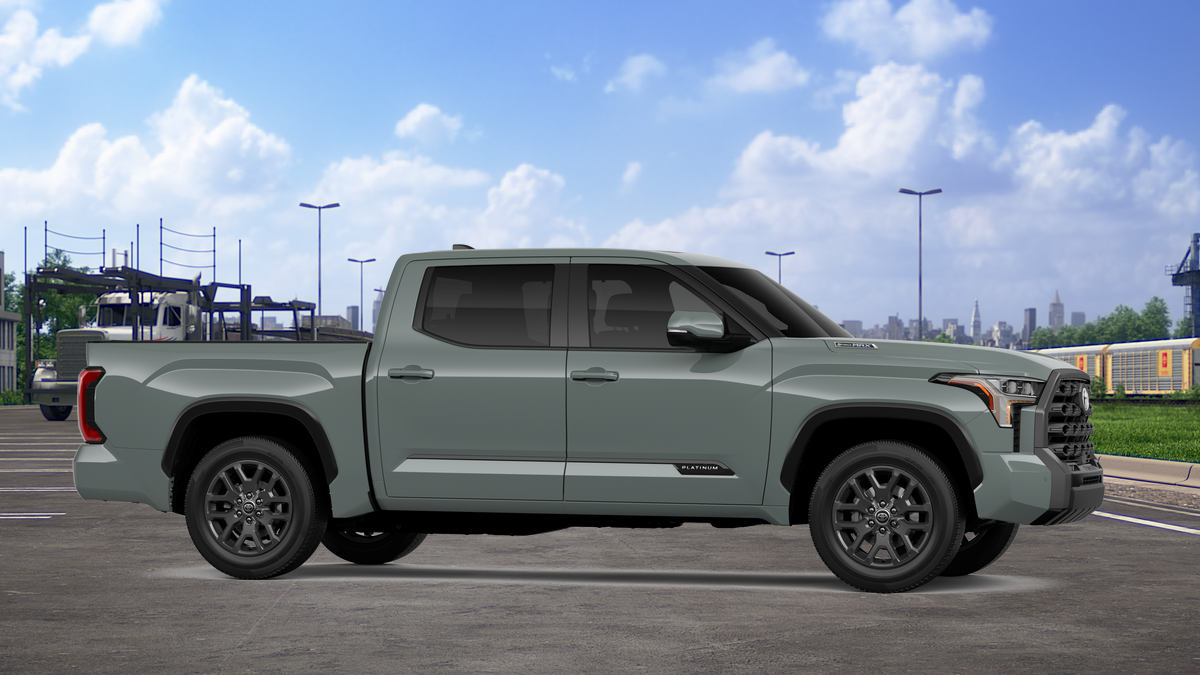 2026 Toyota Tundra Platinum CrewMax photo 13