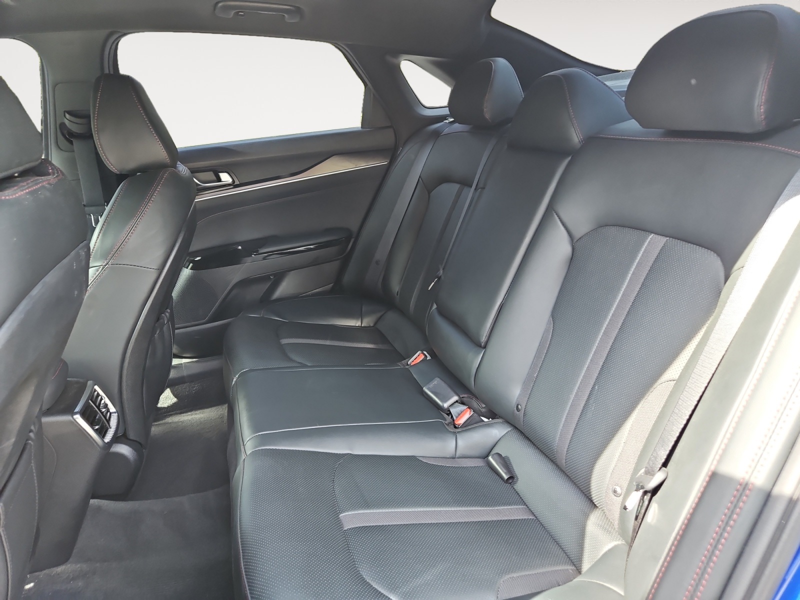2024 Kia K5 GT photo 13