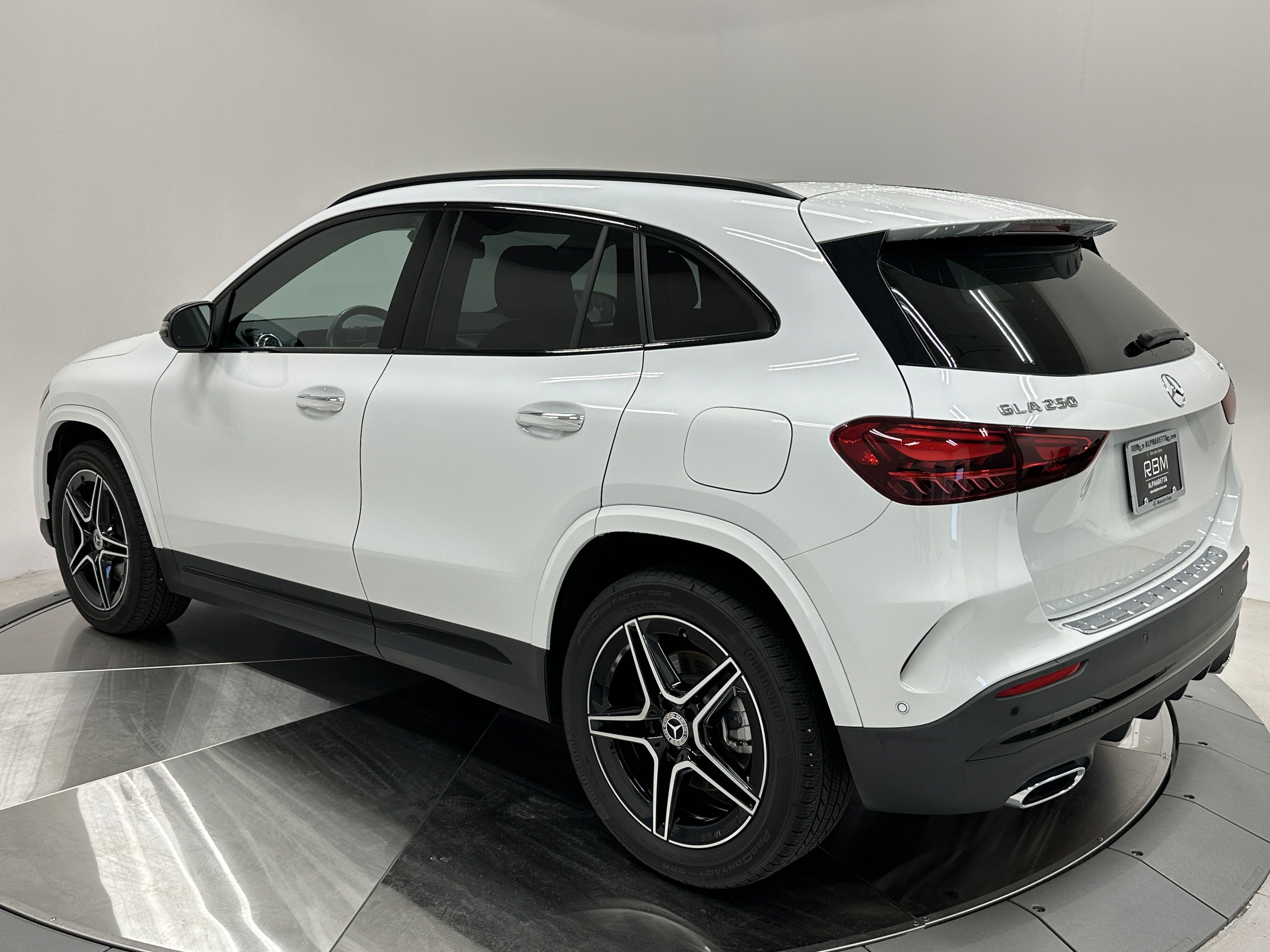2024 Mercedes Benz GLA 4MATIC 250 photo 5