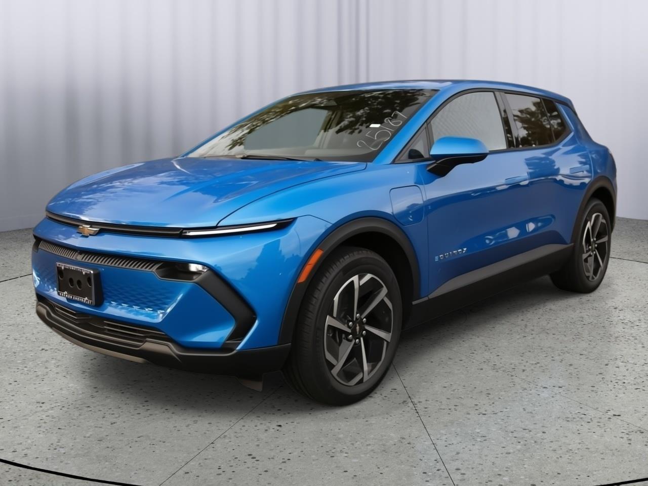 2026 Chevrolet Equinox EV 1LT photo 3