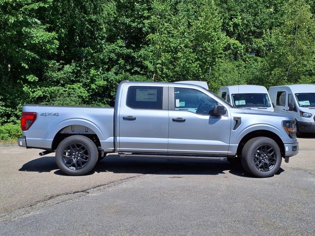 2025 Ford F-150 STX photo 2
