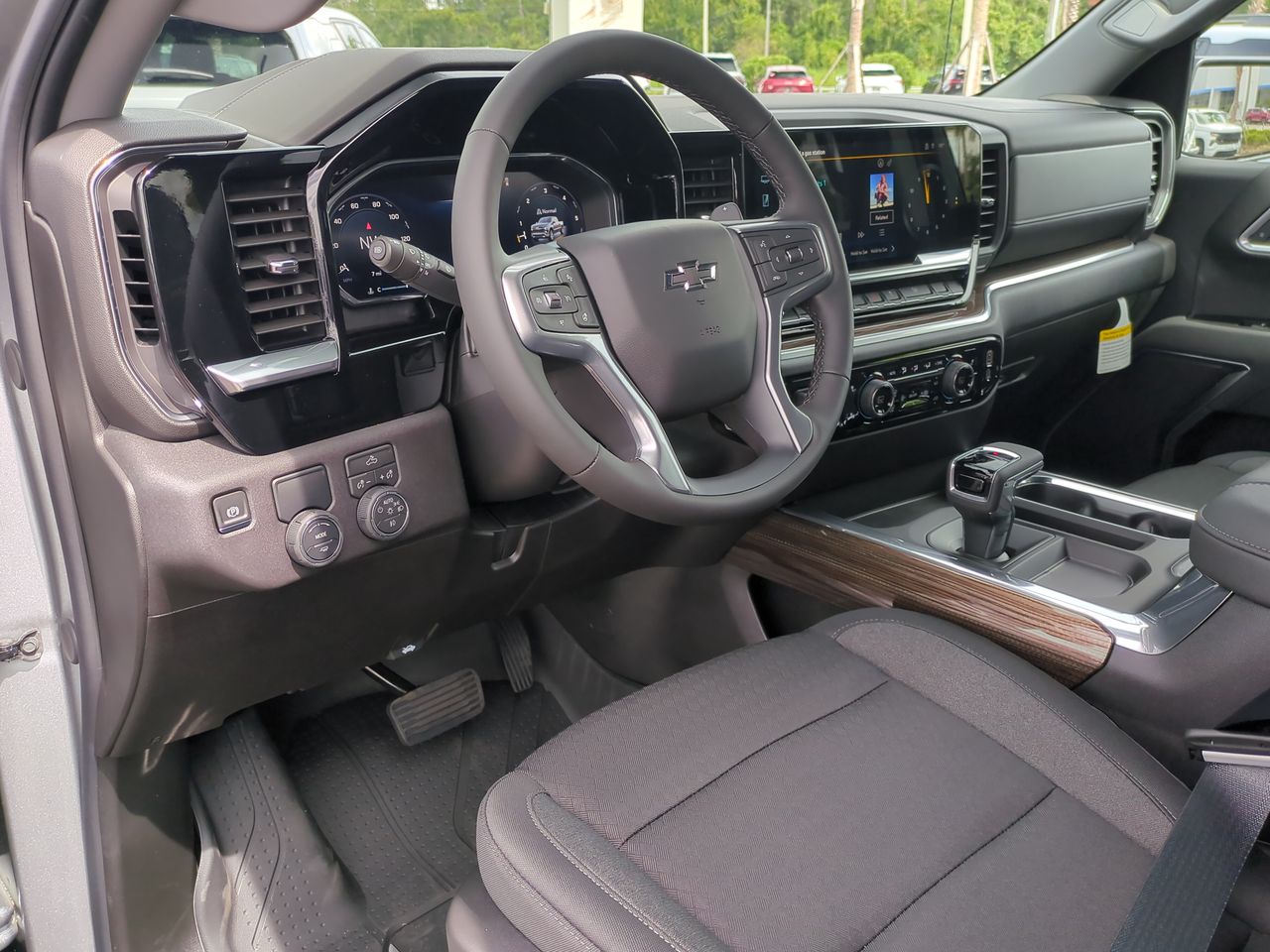 2026 Chevrolet Silverado 1500 RST photo 43