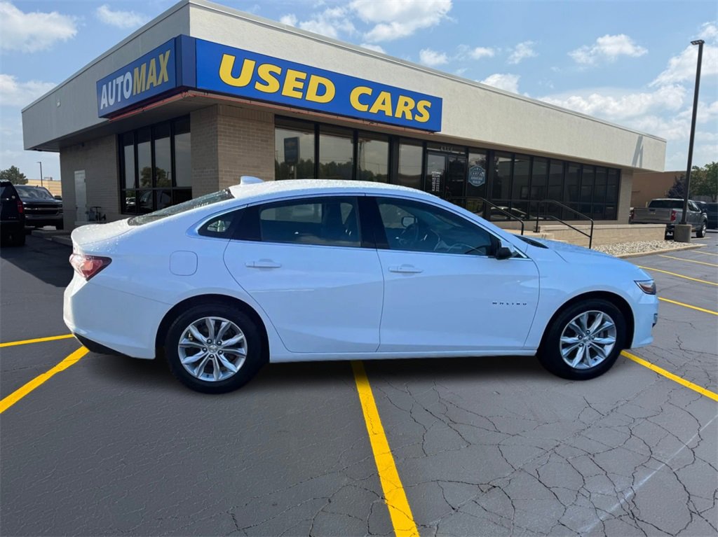 2020 Chevrolet Malibu 1LT photo 2