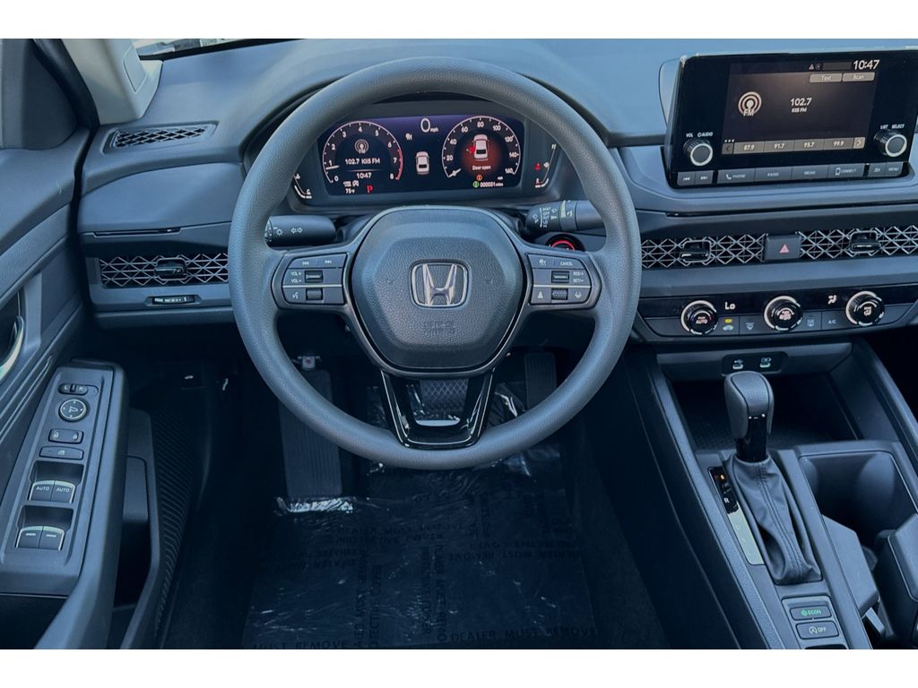 2025 Honda Accord LX photo 17
