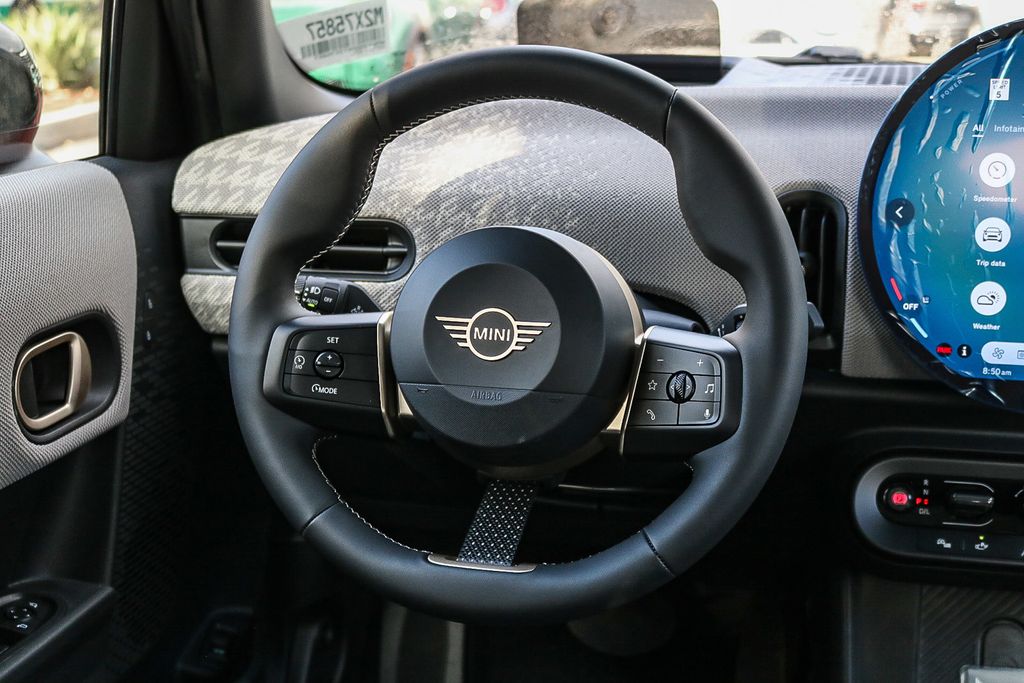 2026 Mini Cooper 4 Door Hardtop Signature photo 13