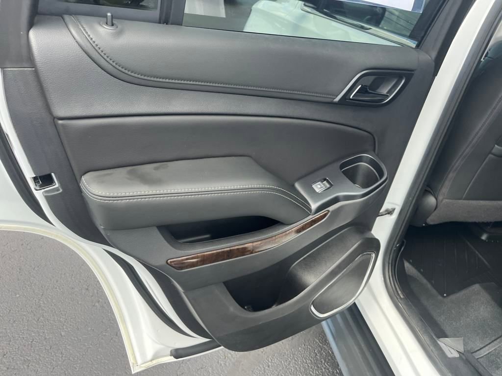 2020 Chevrolet Tahoe LT photo 22