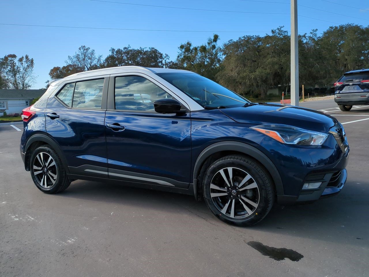 2020 Nissan Kicks SR